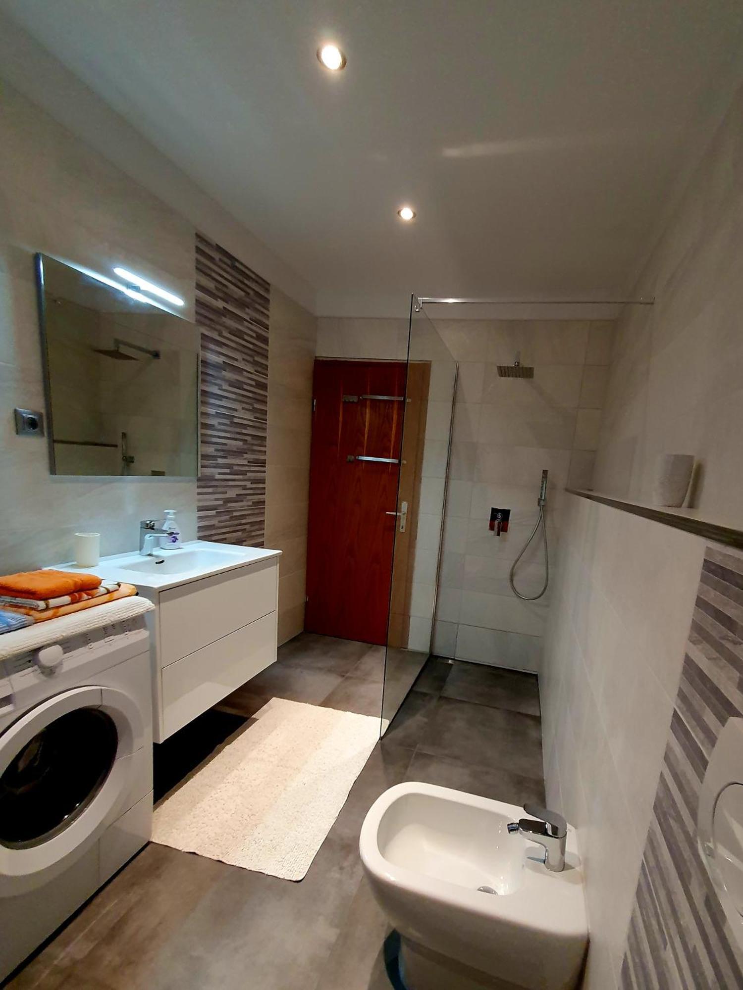 Forrest Apartment ปอร์โตรอซ ภายนอก รูปภาพ
